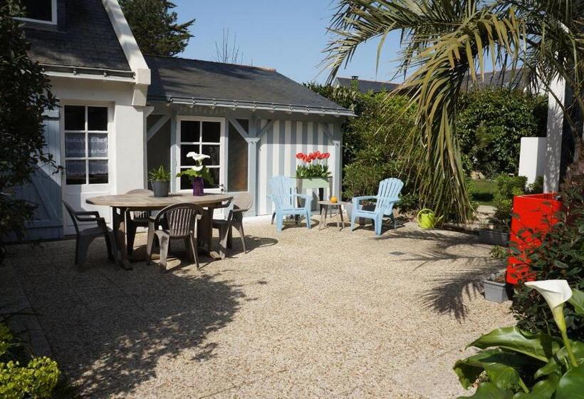 بنسيون Le Petit Ecrin, 80 M De La Mer