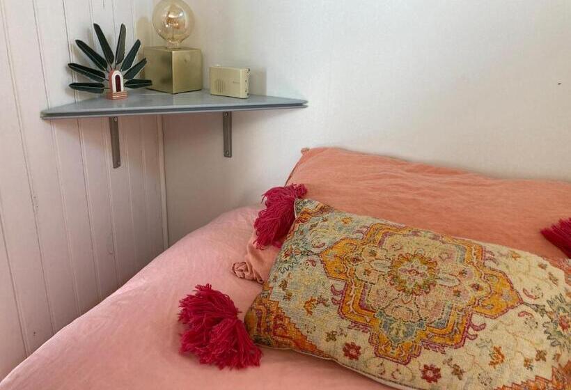 بنسيون Le Petit Ecrin, 80 M De La Mer