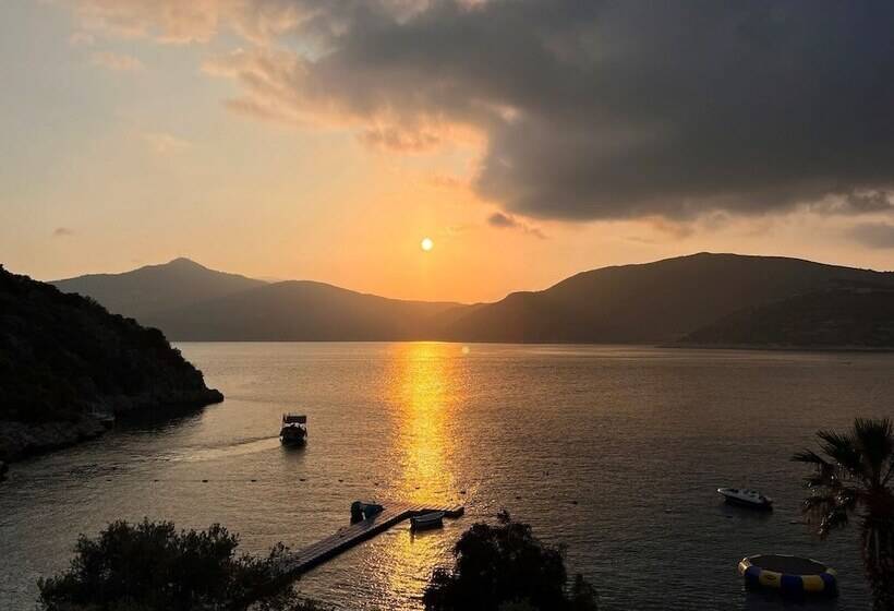 ホテル Kalkan Beachpark