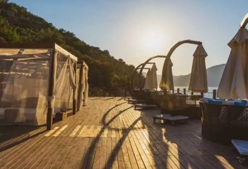 هتل Kalkan Beachpark