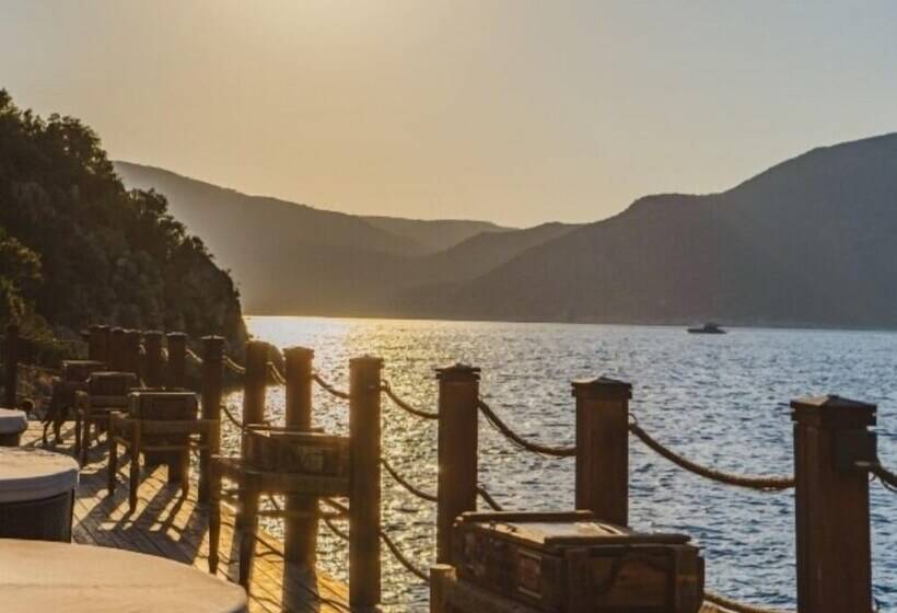 ホテル Kalkan Beachpark