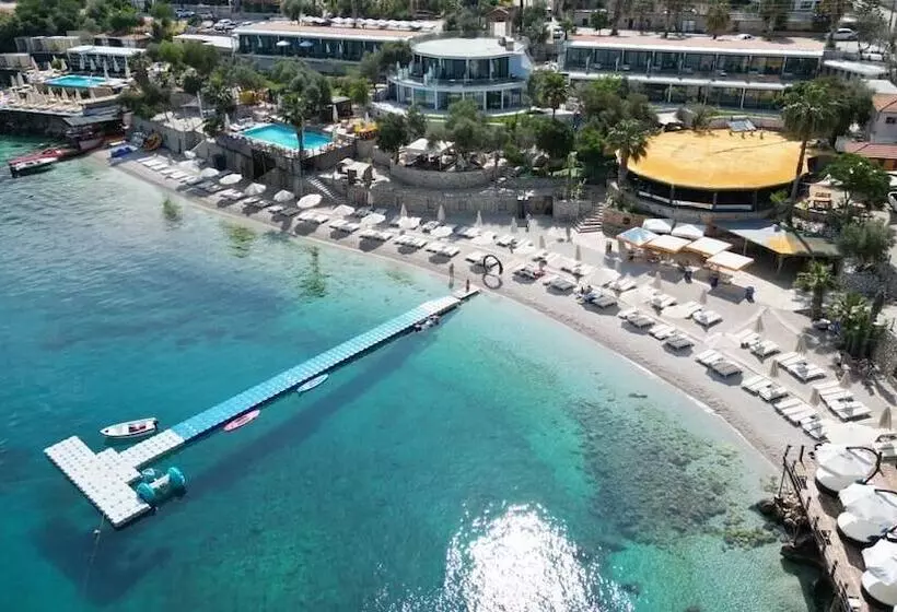 هتل Kalkan Beachpark