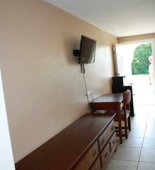 Отель Rockbridge Inn