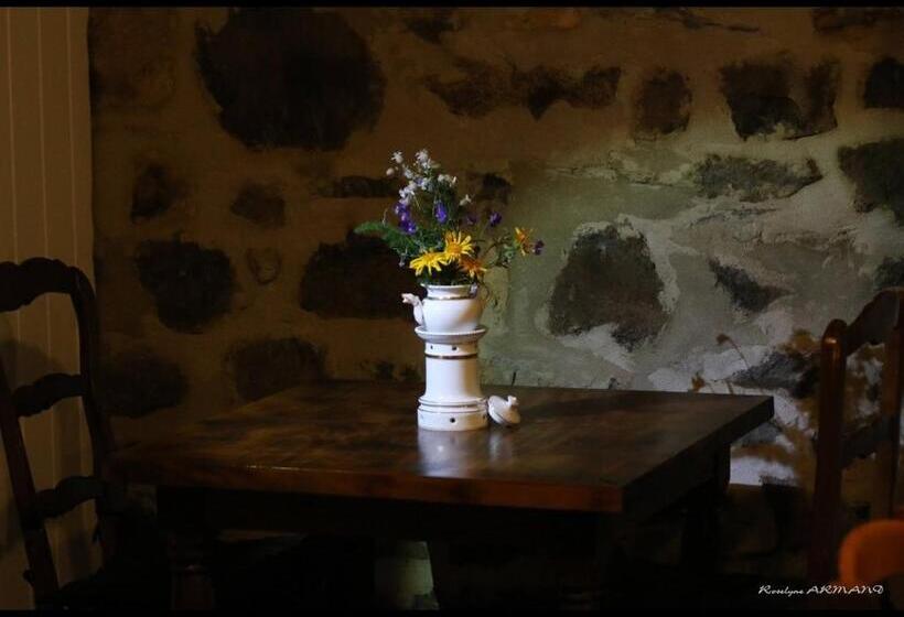 Bed and Breakfast La Table D Elodie