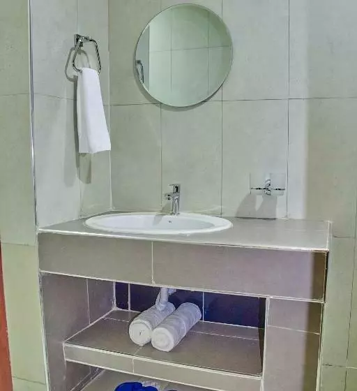 Golden Castle Hotel Hoima