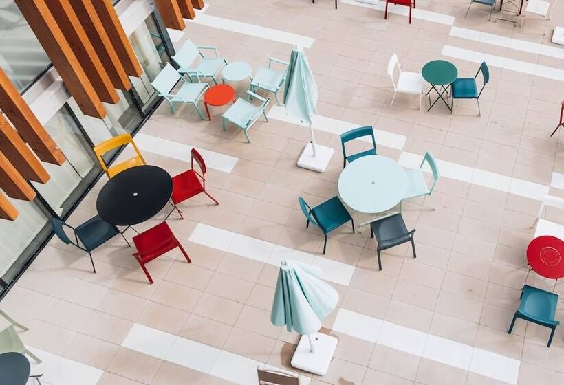 בית מלון כפרי Ibis Budget La Rochelle Centre