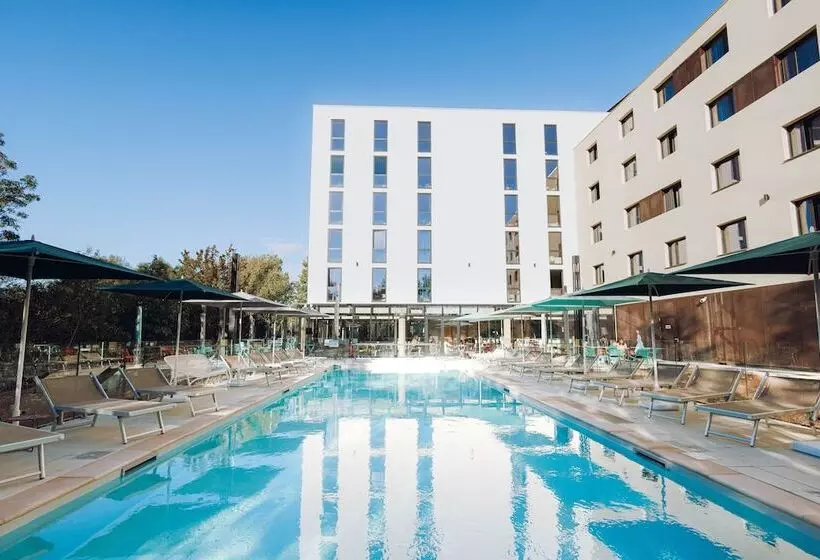 هتل Ibis Budget La Rochelle Centre