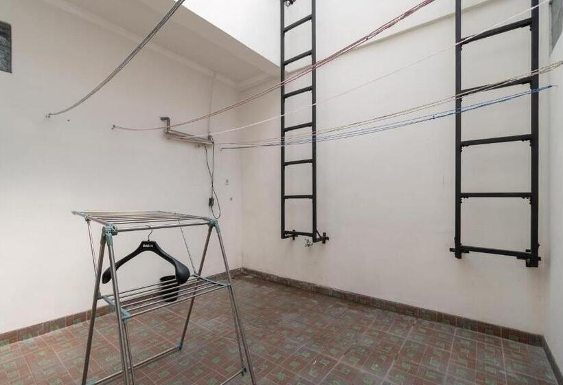 Hotel Koolkost Syariah @ Cempaka Putih