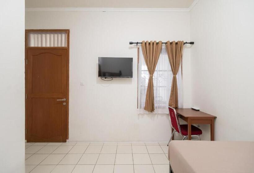 Hotel Koolkost Syariah @ Cempaka Putih