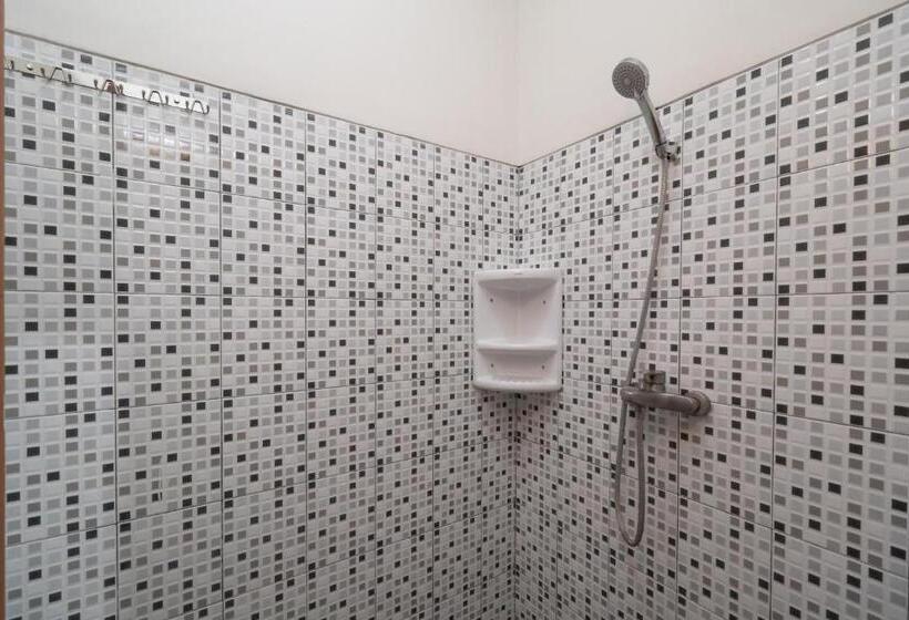 Hotel Koolkost Syariah @ Cempaka Putih