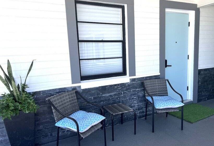 Motelli 1915 Beach Club