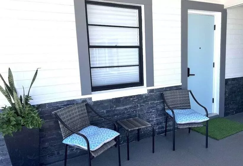 モーテル 1915 Beach Club