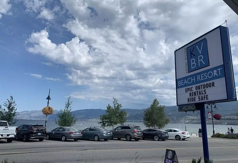 مُتل Kettle Valley Beach Resort