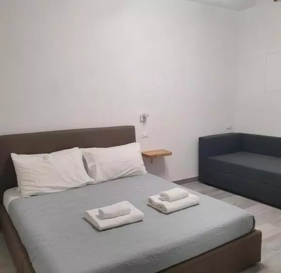 پانسیون 5 Terre Station Rooms