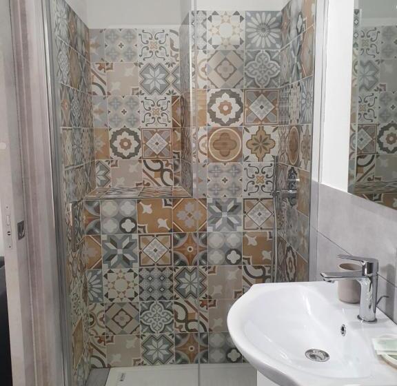 بنسيون 5 Terre Station Rooms