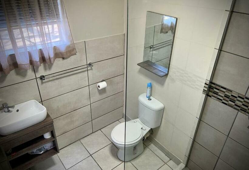 פנסיון Lemon Rose Guest House