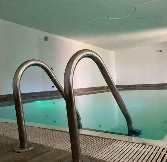 پانسیون Stefano House