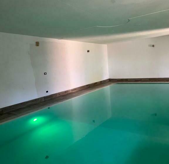 پانسیون Stefano House