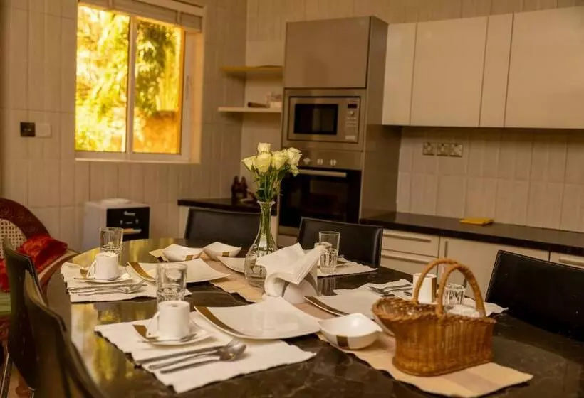 پانسیون Tamasha Luxury Villa   Diani