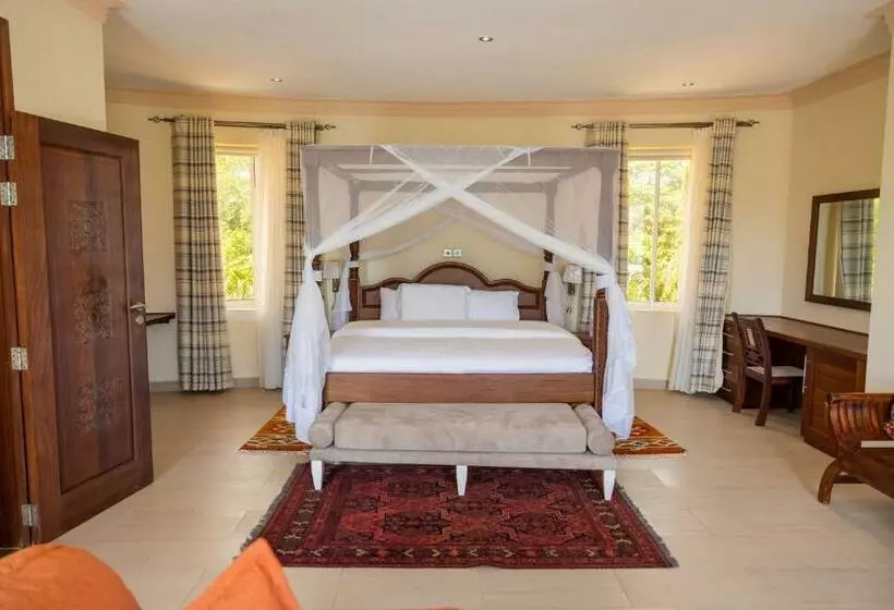 پانسیون Tamasha Luxury Villa   Diani
