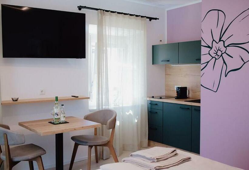 Pension Blumenwiese Mitten Im Thermenland