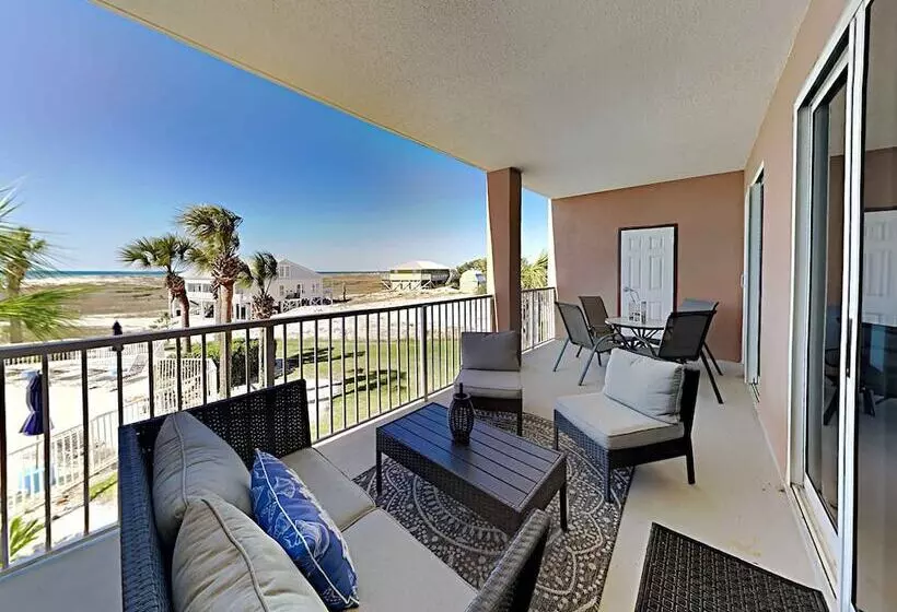 Dunes 307