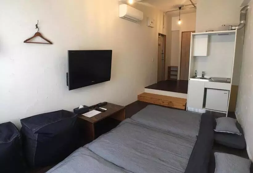 ユースホステル ゴールデンマイルホステル３ｆ完全個室aタイプ