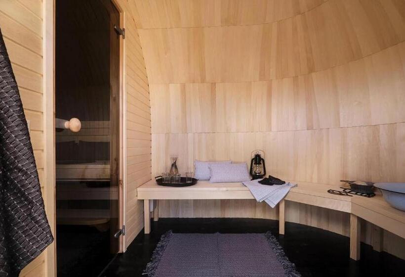 Cosy Cottage With Spa, Catering, Nature Reserve Walks, Large Garden, Free Parking   Self Checkin