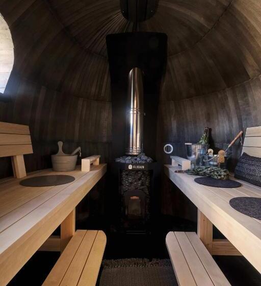 Cosy Cottage With Spa, Catering, Nature Reserve Walks, Large Garden, Free Parking   Self Checkin