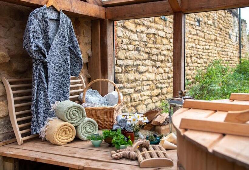 Cosy Cottage With Spa, Catering, Nature Reserve Walks, Large Garden, Free Parking   Self Checkin