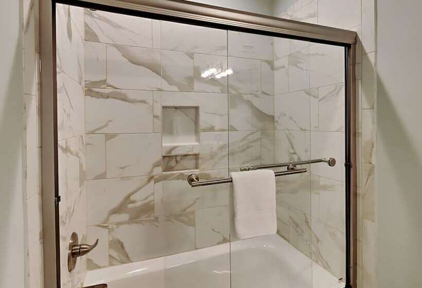 Cottages At Old Bay #1