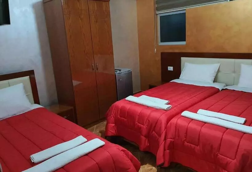 هتل Kompleksi Gjoni