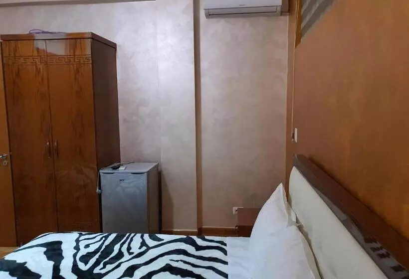 هتل Kompleksi Gjoni