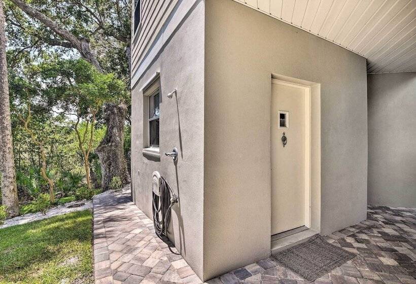 Pet Friendly New Smyrna Apartment: Walk To Beach!