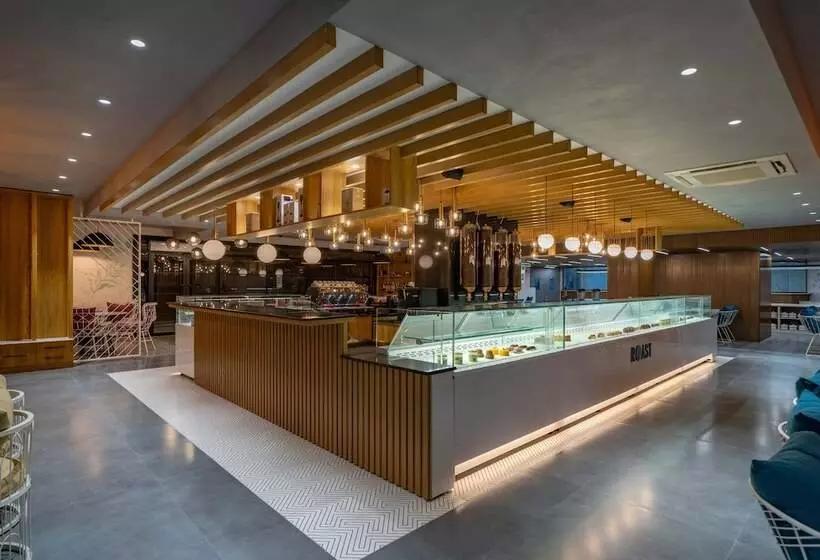 ホテル Deccan Serai Grandé , Gachibowli, Hyderabad