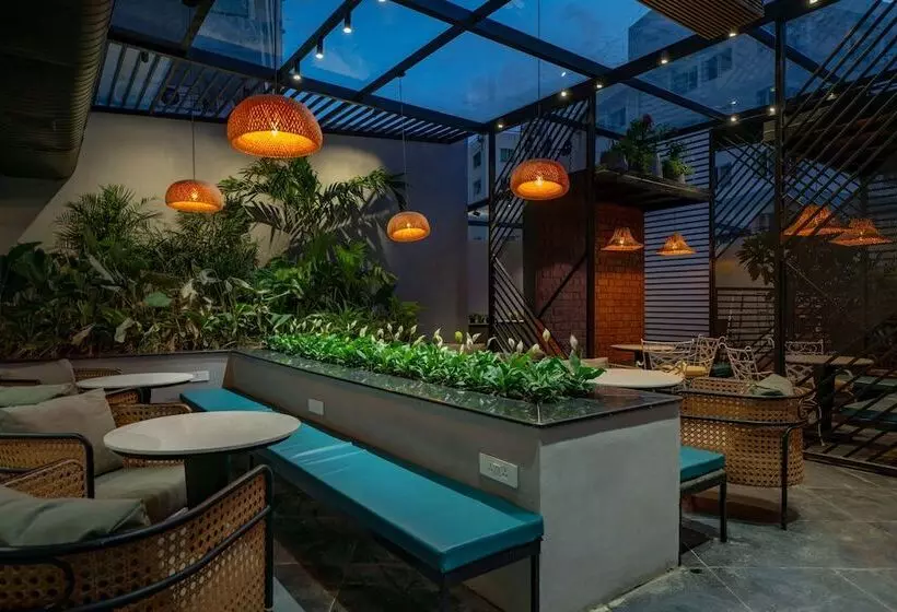 ホテル Deccan Serai Grandé , Gachibowli, Hyderabad