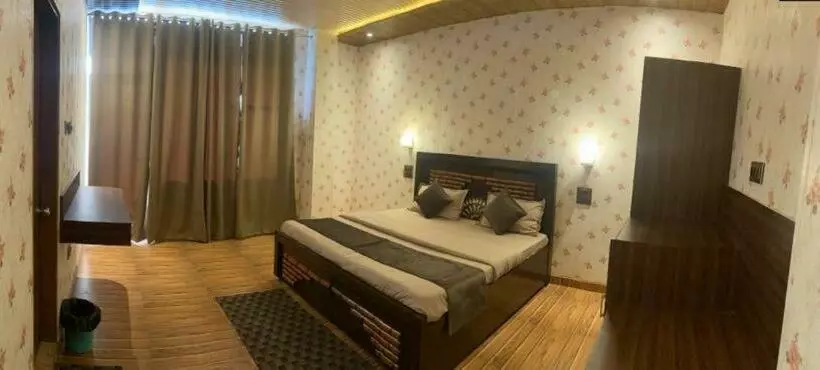 ホテル Renuka Ji Pvee Resort