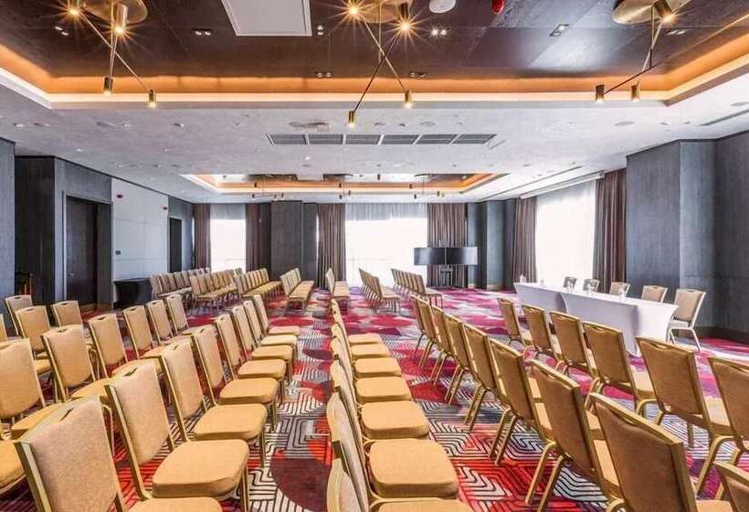 فندق Hilton Samarkand Regency