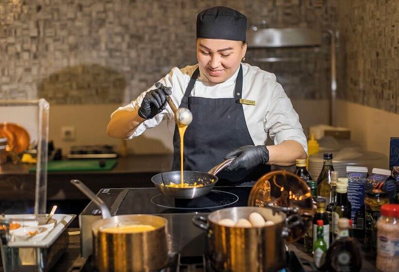 فندق Hilton Samarkand Regency