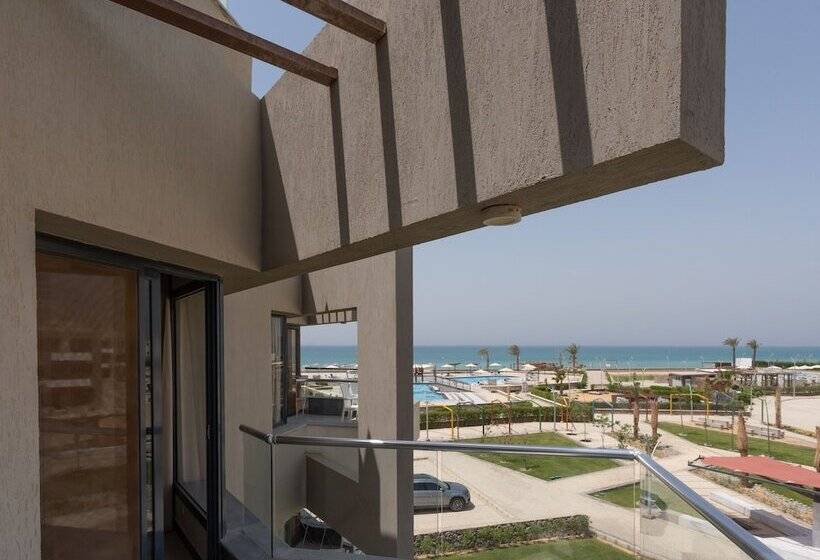 استراحتگاه Matarma Beach Residence