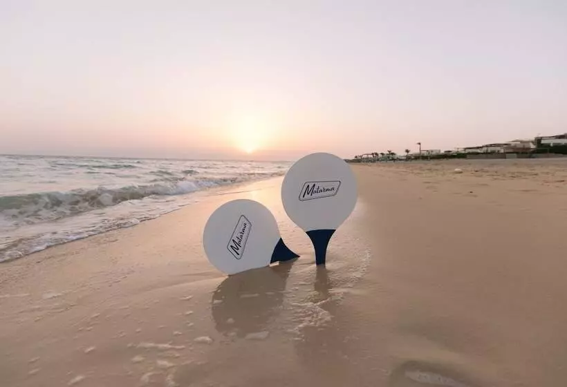استراحتگاه Matarma Beach Residence