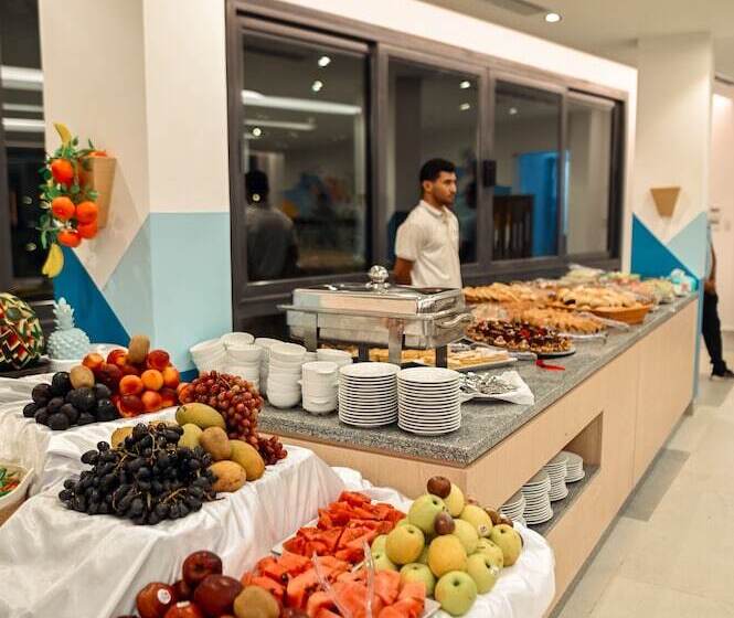 استراحتگاه Matarma Beach Residence