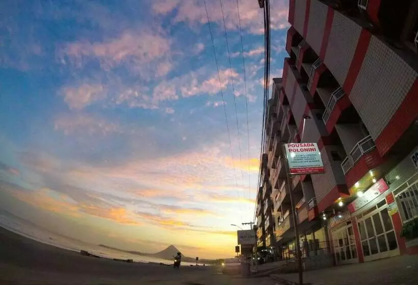 ユースホステル Pousada Polonini   Localização ótima