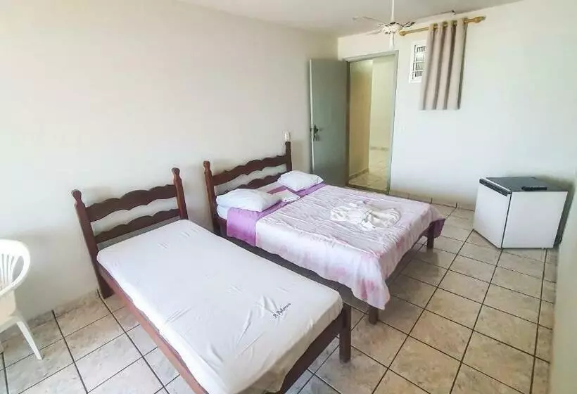 ユースホステル Pousada Polonini   Localização ótima