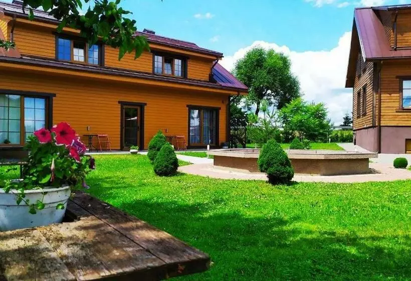 هتل Trakaitis Apartments & Holiday Homes
