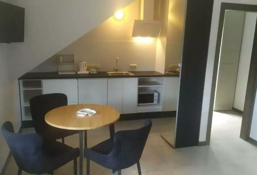 هتل Trakaitis Apartments & Holiday Homes
