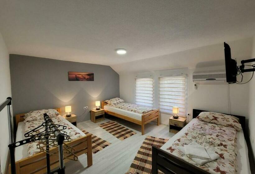 پانسیون Apartments Daris