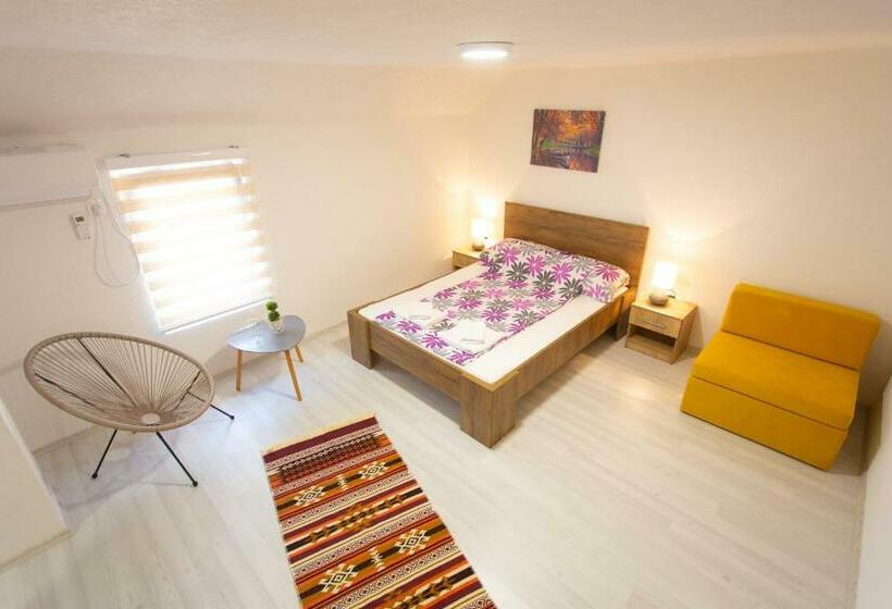 پانسیون Apartments Daris