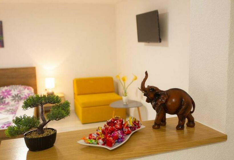 پانسیون Apartments Daris