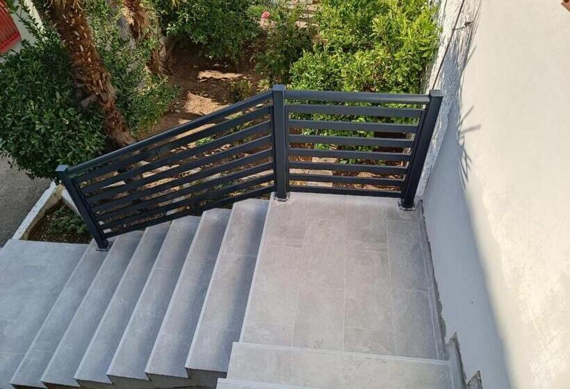 پانسیون Apartments Daris